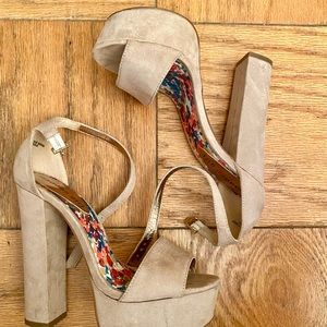 Nude Sandal Platform Pumps